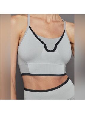 Adidas By Stella McCartney TrueStrength Seamless Yoga Medium Support Sports Bra
